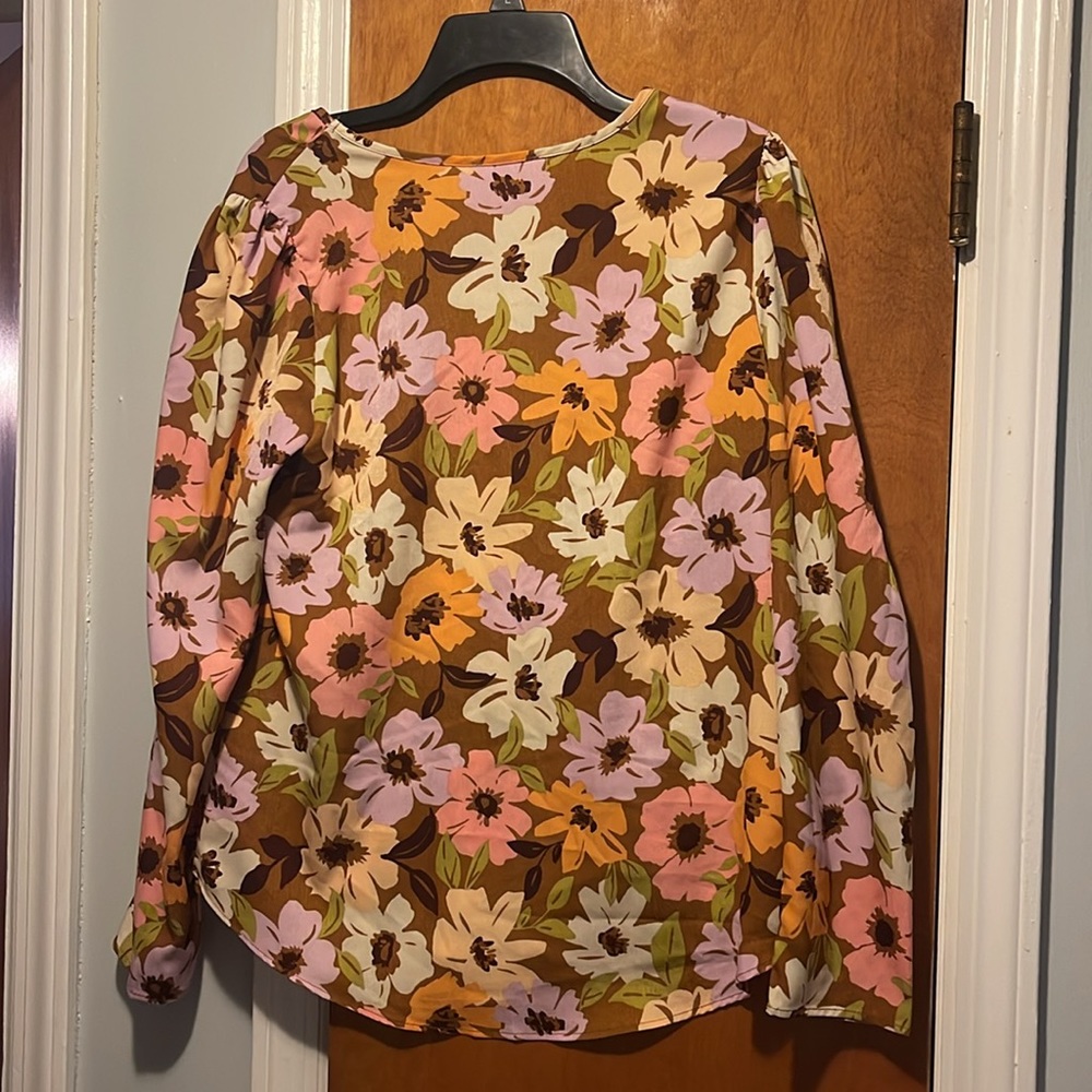 Blouse - Picture 4 of 4